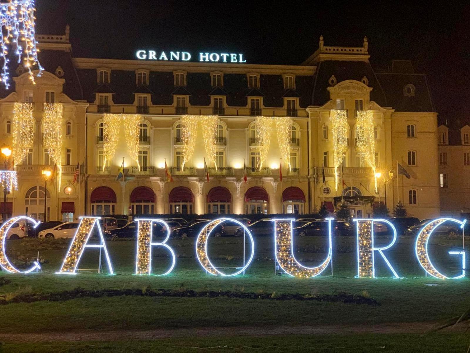 Cote Plage & Balcon Cabourg Exterior foto